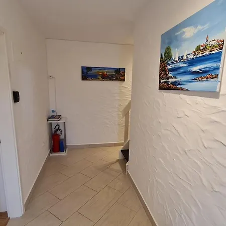 Kivi Apartment *