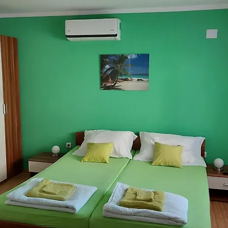 Apartment Kivi *