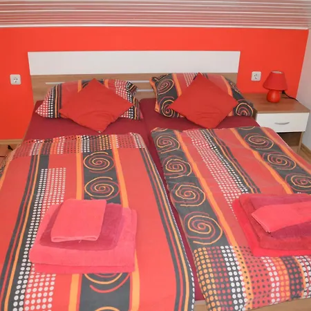 Apartment Kivi *