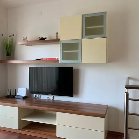 Kivi Apartment *